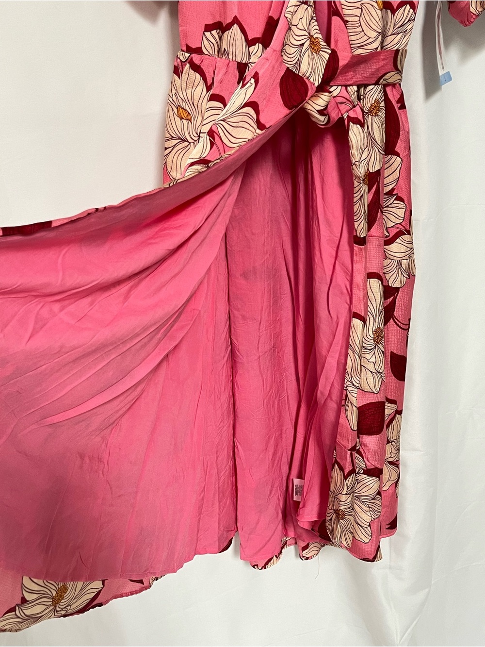 Draper James Pink Floral Wrap Midi Dress with Puff Sleeves NWT - Picture 4 of 10
